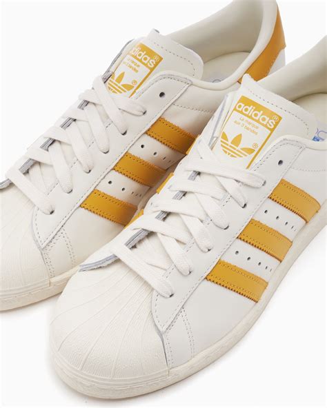 adidas superstar geel geworden|Zorgen dat witte Adidas Superstars schoon blijven .